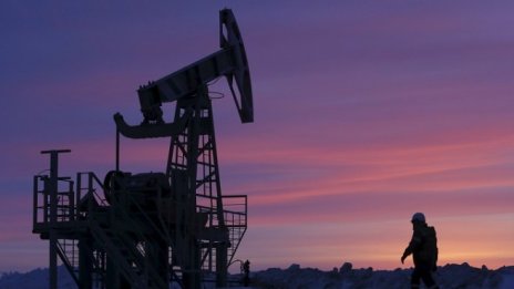Петролът поскъпва, но нагласите на пазара са предпазливи