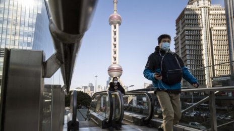 Китай е изправен пред недостиг на квалифицирани кадри и младежка безработица