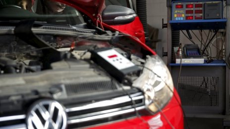 И Bafin взима Volkswagen под лупа