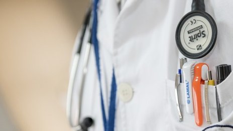 Инспекторат и Медицински одит проверяват Комисията за лечение в чужбина