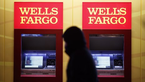 Защо Wells Fargo залага на американските пред чуждестранните акции
