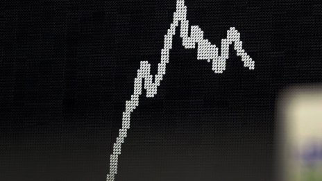 Хедж фондовете са разпродавали акции с бързи темпове през юни