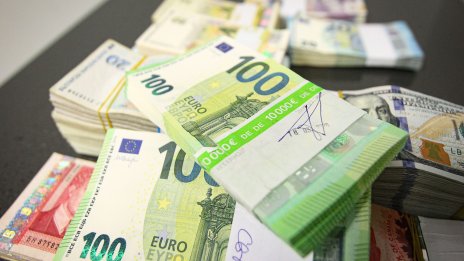 Създават 4500 нови работни места у нас с инвестиции за 2,2 млрд. лв.