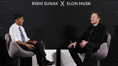 Великобритания може да се възползва от проблемите на Tesla в Германия