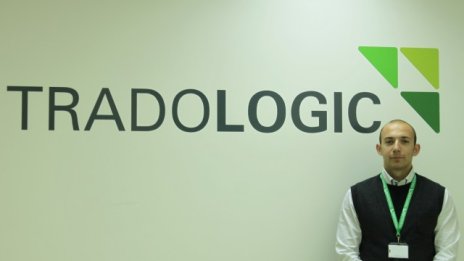 Бинарните опции са подходящ инструмент за търговия при различни пазарни условия