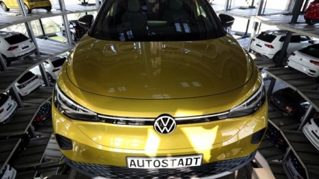 Volkswagen ID.4 търси своето място на пазара на електромобили в САЩ