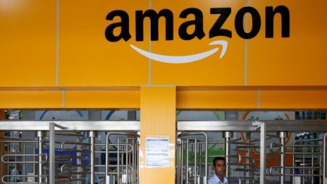 Amazon предлага на служителите си да им помогне да започнат бизнес с доставки