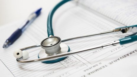 Дефицит от 50 млн. лв. в бюджета на НЗОК отлага плащания за началото на януари