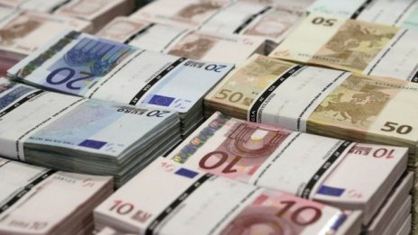 Лихвите по депозитите на бизнеса растат минимално през ноември