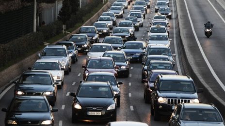 Мадрид налага ограничения за движението на автомобили