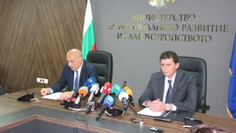 Строителният министър дава санирането на прокурор заради нарушения