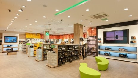 Deichmann засилва разширяването си в чужбина