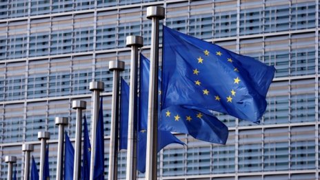 ЕС добави още шест компании в списъка със санкциите заради анексирането на Крим