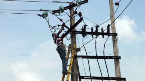 "Позеленяването"на енергийната мрежа на Великобритания струва 30 млрд. паунда