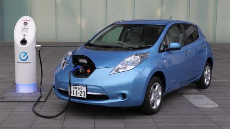 Nissan Leaf увеличава двойно пробега си