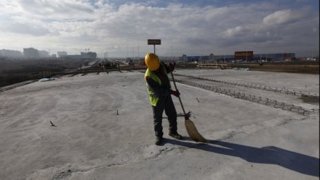 Командированите чужди работници в България са основно в строителството