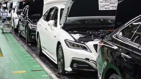 Toyota спря работа в 12 завода в Япония заради проблем с компютърна система
