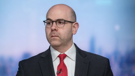 Миран от Фед все още иска намаление на лихвите въпреки войната в Иран
