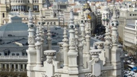 И Мадрид затяга мерките срещу Airbnb