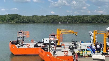 Корабоплаването по Дунав ще се улесни с нова драгажна техника