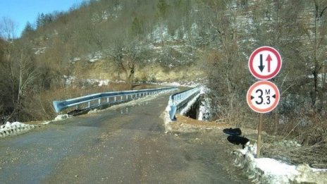 Трябва ли въвеждането на тол системата да се отложи до 2020 година?