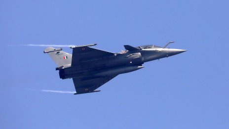 Индия одобри покупката на изтребители Rafale преди посещението на Макрон