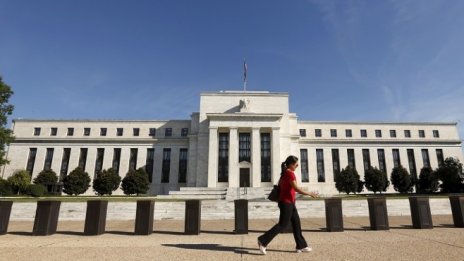 Ниската инфлация може да забави затягането на паричната политика в САЩ