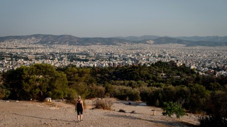 Гърция изпитва недостиг на 180 хил. жилища