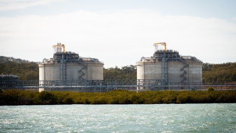 Германия търпи критики заради подновените доставки на руски втечнен газ