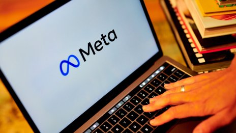 Meta съветва малките бизнеси как да се рекламират, избягвайки таксите на Apple