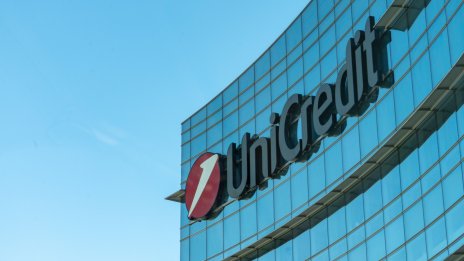 UniCredit записа най-доброто си първо тримесечие в историята