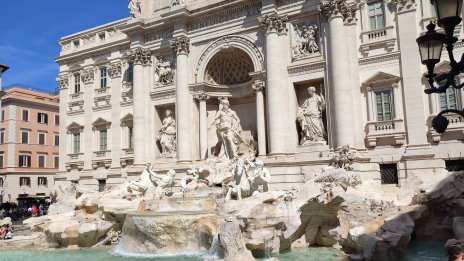 Рим обмисля ограничаване на достъпа до фонтан "Ди Треви"