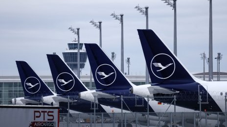 Lufthansa планира да добавя спирки за зареждане с гориво при далечни полети