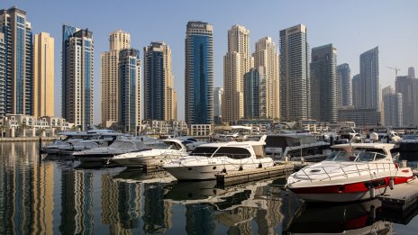 Войната създава предизвикателства пред руските милиардери да прехвърлят богатството си