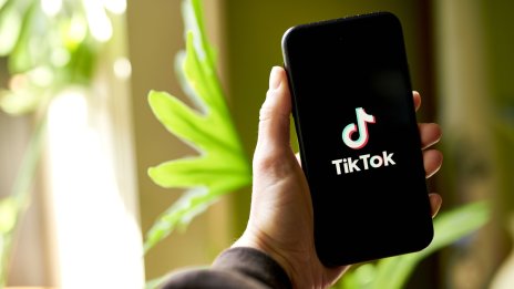 Популярността на TikTok сред европейските политици нараства въпреки опасенията