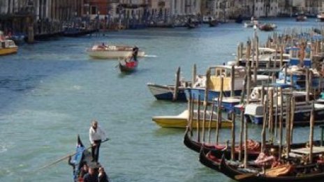 Венеция въвежда такса за престой на туристите