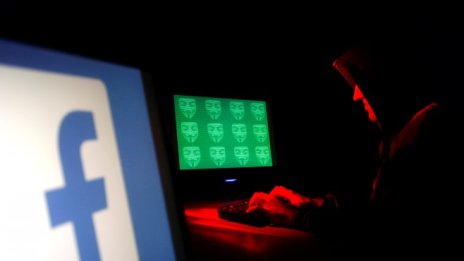 Социалните гиганти с тайна среща заради изборите в САЩ