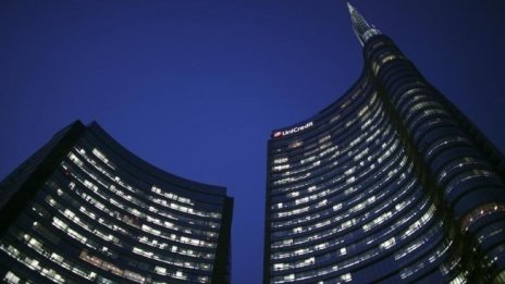 UniCredit и Societe Generale продължават да преговарят за сливане?