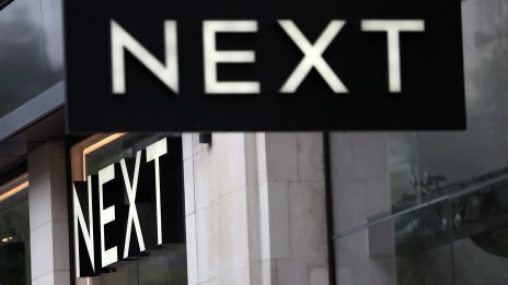 Next купува близо 150-годишен британски бранд обувки в несъстоятелност