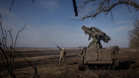 Съюзниците от НАТО изключват изпращането на сухопътни войски в Украйна