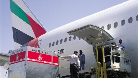 Emirates лети все по-високо