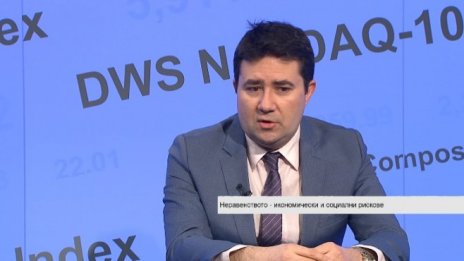 Петко Вълков: Включвайте защитни акции в портфейлите