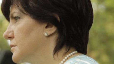 Караянчева: Преминаване към служебно правителство ще е безотговорно