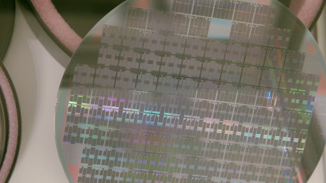 Китай предупреди с "необходими действия", ако САЩ засилят ограниченията при чиповете