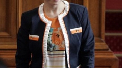 И без платени здравни вноски ще може да се продава имот