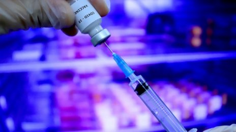 Делта вариантът може да даде начало на нови Covid вълни?