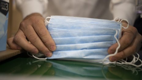 Борисов нареди: Сам на улицата или в парка - може и без маска