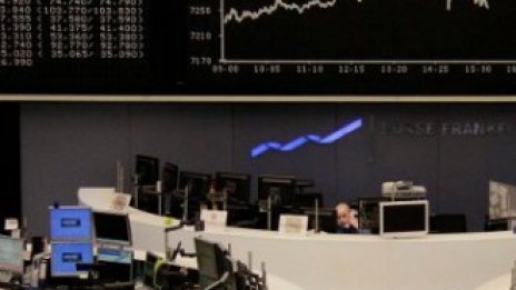 Гърция оцвети в зелено европейските борси 