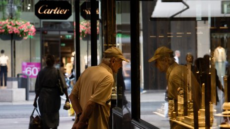 Инфлацията в Швейцария неочаквано се забавя близо до нулата