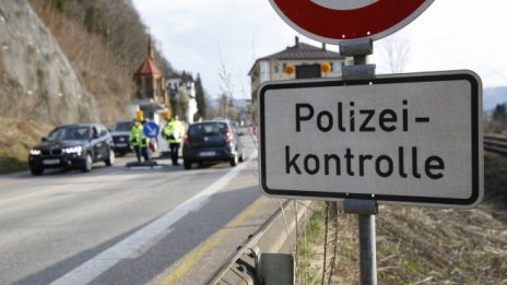 Преоткрива ли Европа отново Шенген?